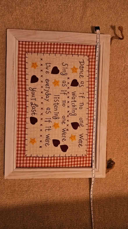 Photo of free Wooden decorative frame (Springfield CM1) #2