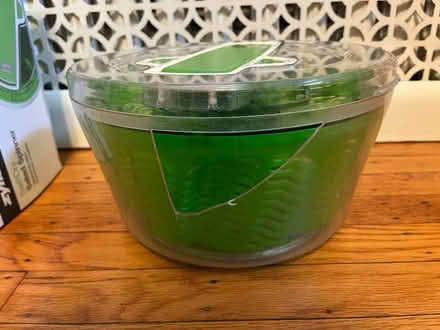 Photo of free Zyliss SwiftDry Salad Spinner (Ardmore 19003) #2