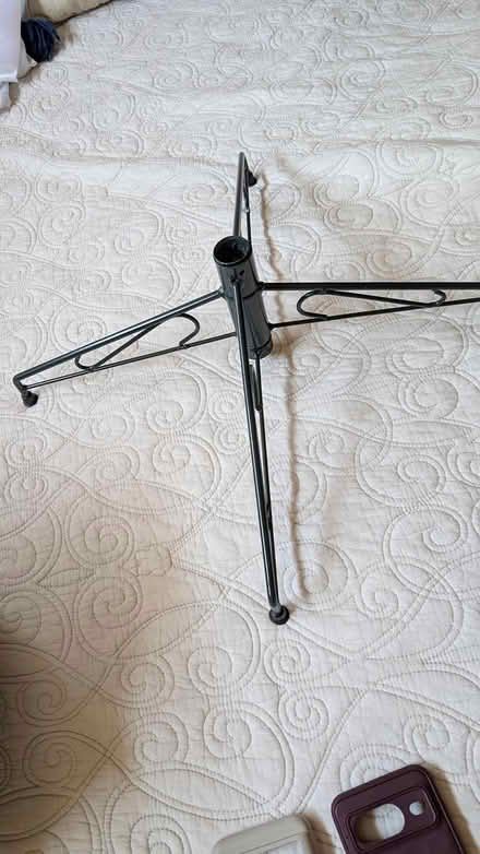 Photo of free Xmas tree stand (Cupertino/West San Jose) #3