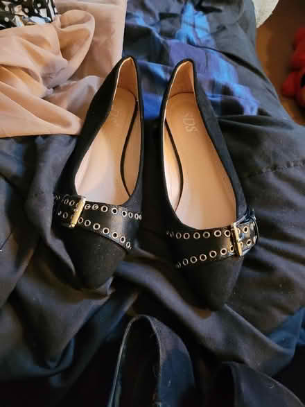 Photo of free Size 4 shoes (Nuneham Courtenay OX44) #2