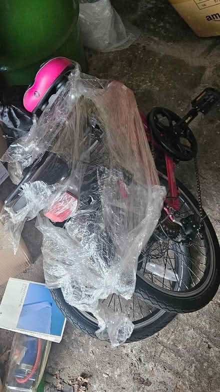 Photo of free Electric bike folded NOT WORKING (Cheshunt EN8) #1