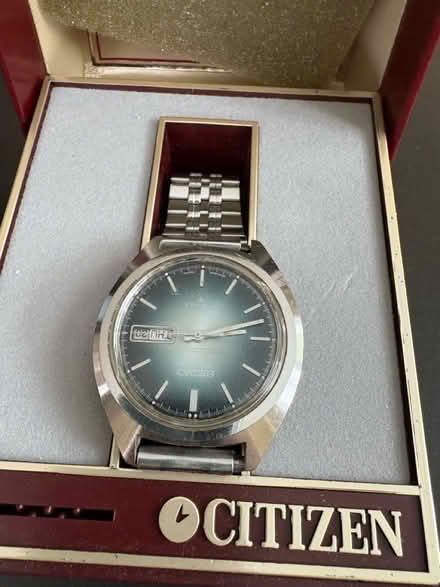 Photo of free 2 quartz watches (Tenleytown DC) #3
