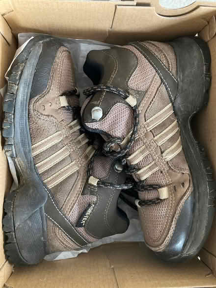 Photo of free kid's hiking boots (Spring Hill, Somerville) #2