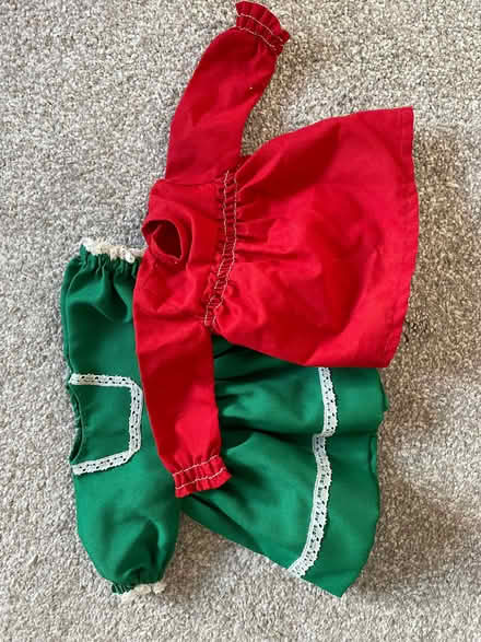 Photo of free Assorted dolls clothing (St Stephens AL3) #2