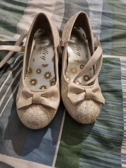 Photo of free Girls dolls shoes (SE5) #1