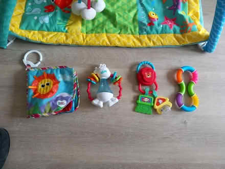 Photo of free Baby Mat with Mobile (EN7 Cheshunt) #4