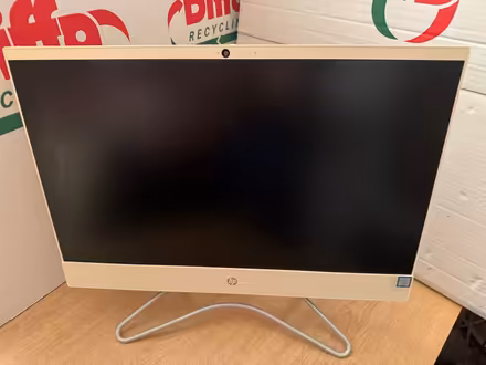 Photo of free For spares or repair HP 21.5" All-in-One PC (Merry Hill WD23) #1