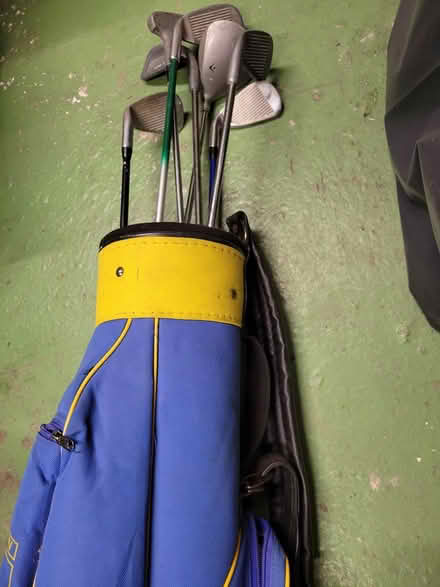 Photo of free Kids golf sticks (Tamworth) #3