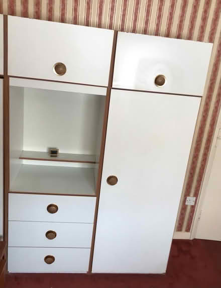 Photo of free Wardrobe Units (Croydon CR0) #1
