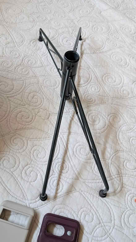 Photo of free Xmas tree stand (Cupertino/West San Jose) #2
