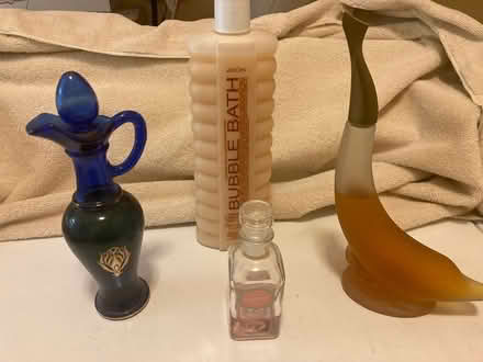 Photo of free Avon Keepsakes (Utica-Shelby) #1