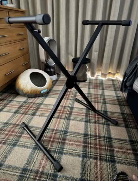 Photo of free Key Board Stand (Kirkcaldy central, KY2) #1