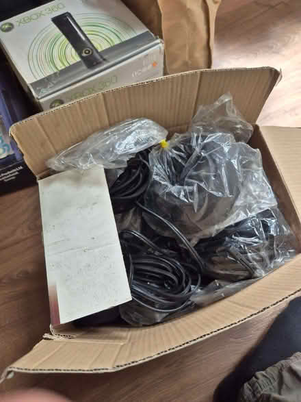 Photo of free Garden light set (Bengeo SG14) #2
