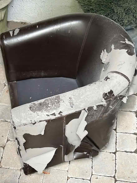 Photo of free Armchair (Westmount) #2