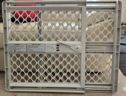 Photo of free Child gate (Trend Arlington) #1