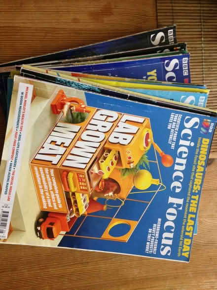 Photo of free Science Focus magazine set (Oakridge RG21) #2