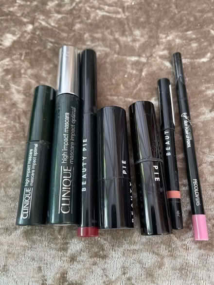 Photo of free Beauty Pie lipsticks, Clinique mascaras lip pencils (Furzton MK4) #1
