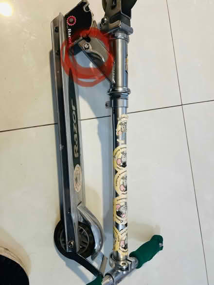 Photo of free Razor scooter (33015) #1