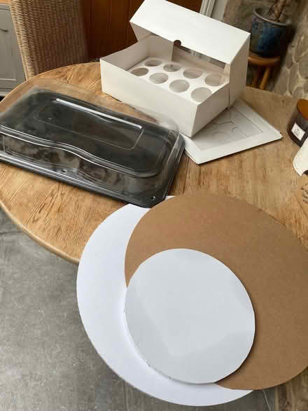 Photo of free Cake rounds (3) Sandwich tray (1) & Cupcake Boxes (2) (Dutton PR3) #1