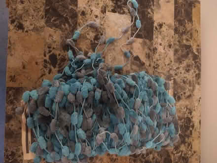 Photo of free A yarn with texture (Foggy Bottom) #1