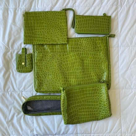 Photo of free Green Tote Bag Set (Bethesda, MD) #2