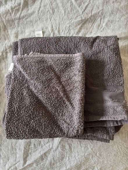 Photo of free Towels x2 and x1 hand towel (Summertown OX2) #1