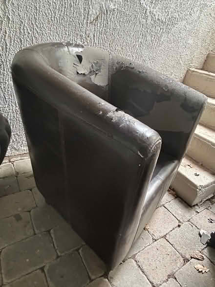 Photo of free Armchair (Westmount) #1