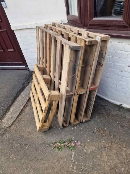 Photo of free Wooden Pallets (Gillingham ME8) #2