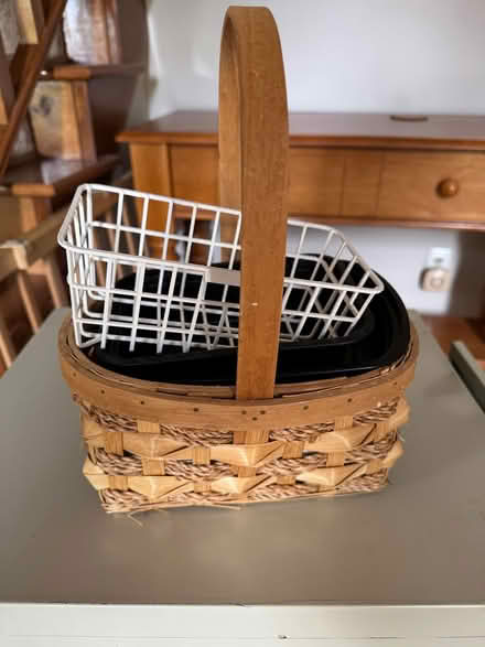 Photo of free Office and kitchen items (Suwanee) #2