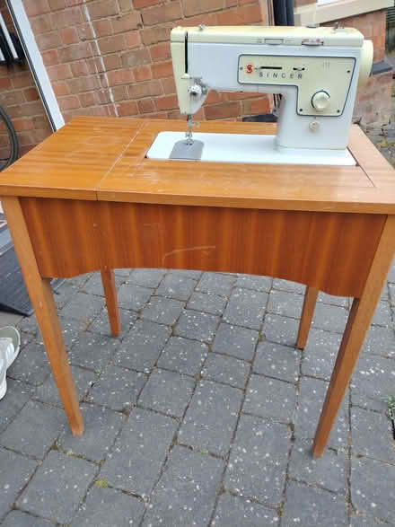 Photo of free Singer sewing machine and table (Barnard's Green WR14) #1