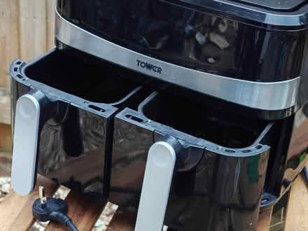 Photo of free Tower 9L air fryer - faulty (Cradley Heath, B64) #2