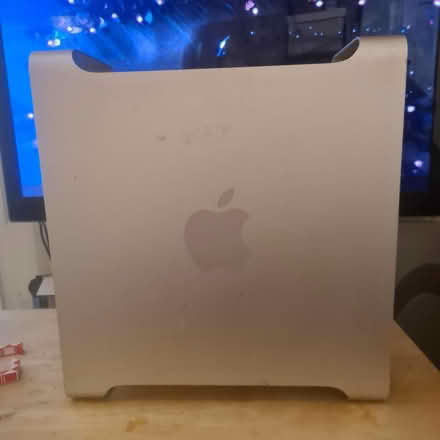 Photo of free Apple Power Mac G5 (TW7) #1