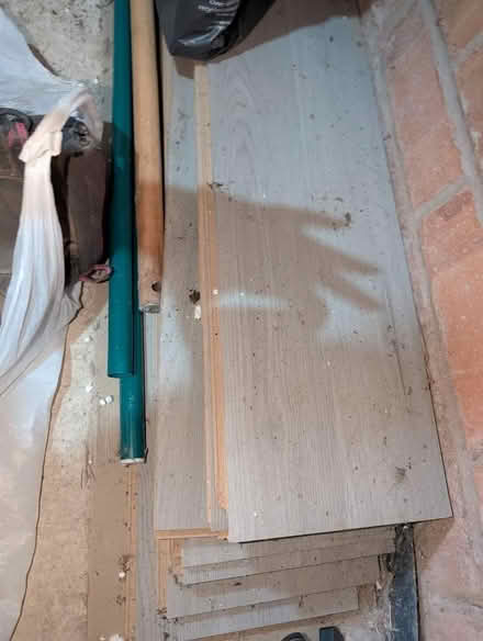 Photo of free 12 x Grey Laminate Flooring Pieces Matching Beading (Bestwood Park Estate NG5) #1