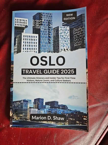 Photo of free Oslo guide book 2025 (Heaton Chapel SK4) #1