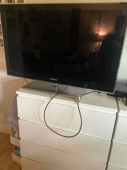Photo of free Tv (Little common TN39) #1