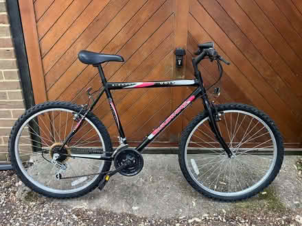 Photo of free Universal Blowout Wildthing 26'' Men's bicycle (Wexham Court SL2) #3
