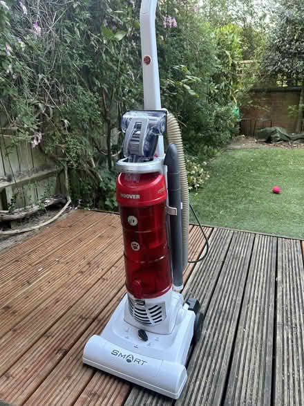 Photo of free Hoover vacuum cleaner (Walton Manor OX2) #1