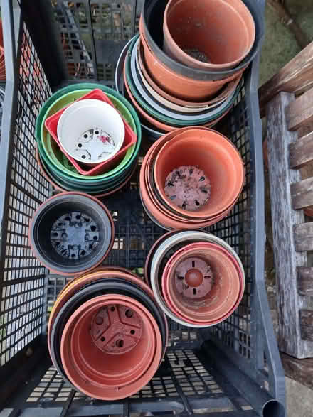 Photo of free Plant pots (University Area RG1) #1