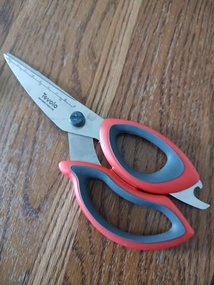 Photo of free Kitchen scissors (Odenton) #1