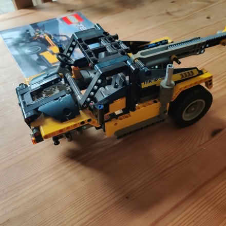 Photo of free Lego Technic Pick Up Truck (Knighton LE2) #2