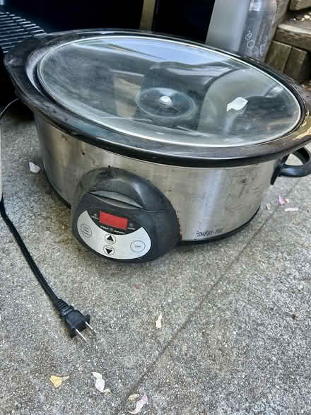 Photo of free Crockpot (Redwood Heights) #1