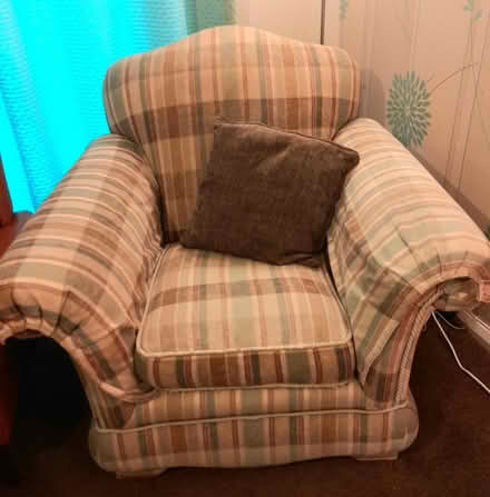 Photo of free Large 3 piece suite (B34) #3