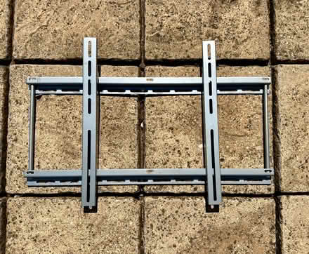 Photo of free Heavy duty TV wall bracket up to 55”+ (Holbeach St Marks PE12) #1
