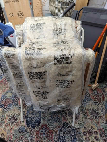 Photo of free Feral Cat Bedding (Driffield YO25) #2