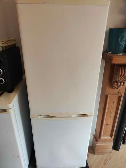 Photo of free Working fridge freezer (Tooting Broadway) #1