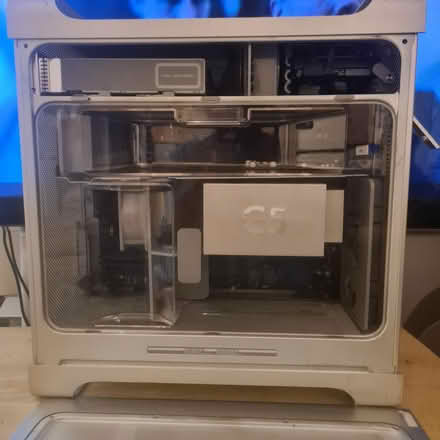 Photo of free Apple Power Mac G5 (TW7) #3