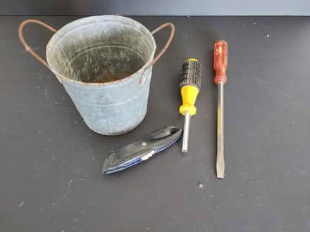 Photo of free some bits and bobs (Threemilestone) #1