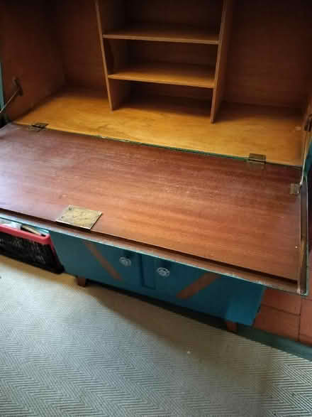 Photo of free Bureau (Pentrefelin LL52) #3