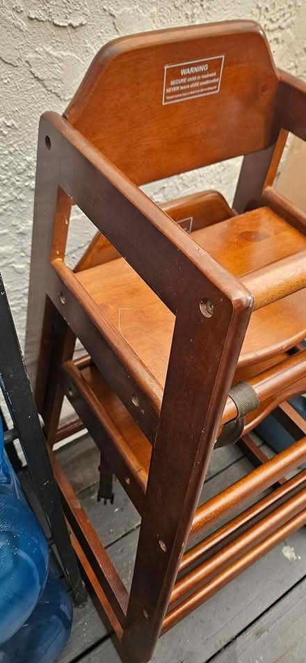 Photo of free Highchairs (Vista) #4