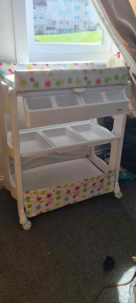 Photo of free Baby changing unit station (G15) #1
